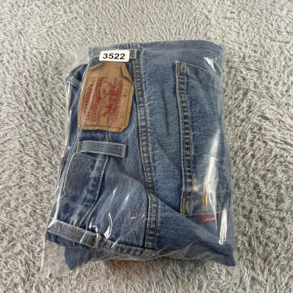 Levi's 501 Original Straight Button Fly Jeans Light Wash Denim Mens Size 40x32 - Picture 11 of 11